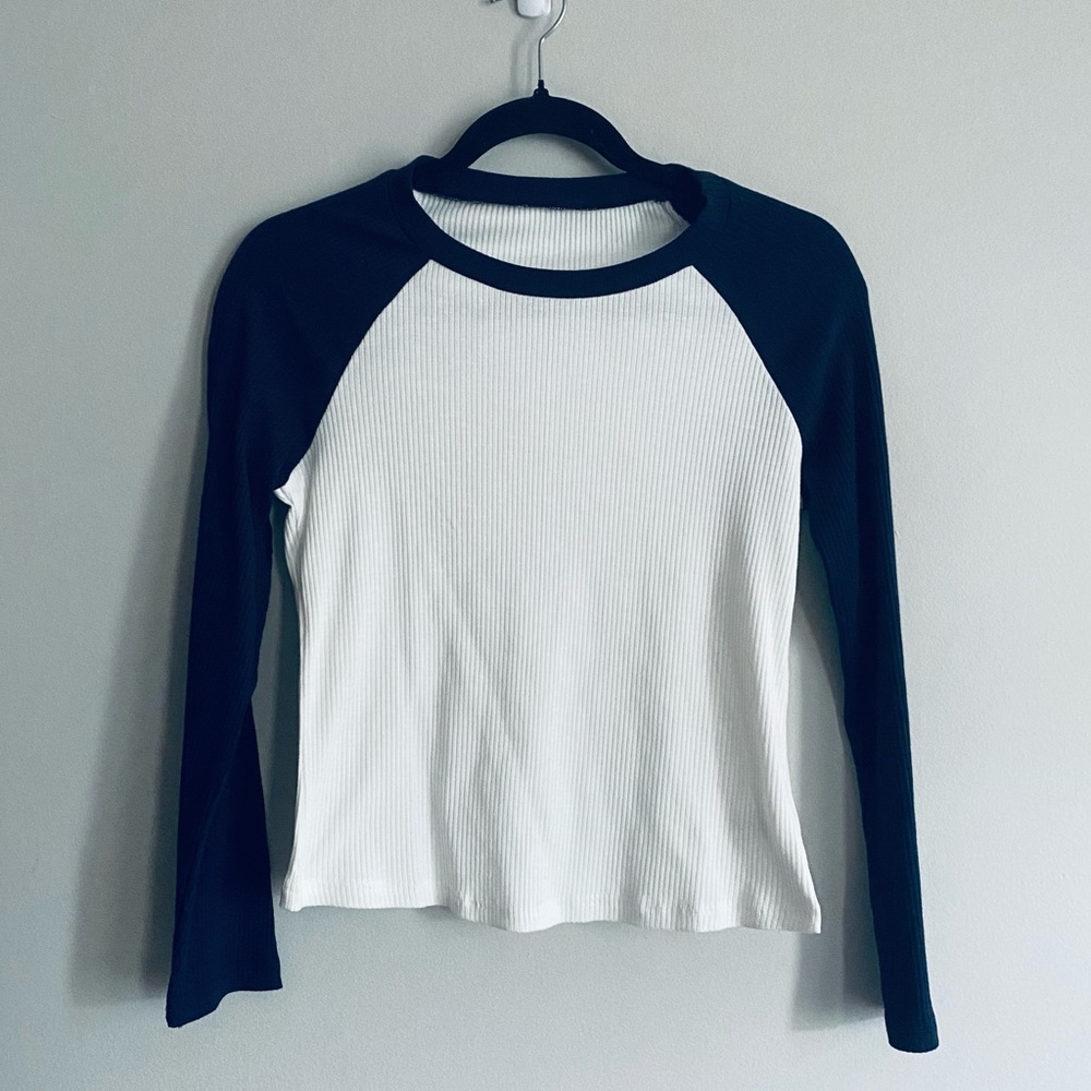 SHEIN Women's Navy Blue & White Ribbed Long Sleeve Baseball Shirt Size Large